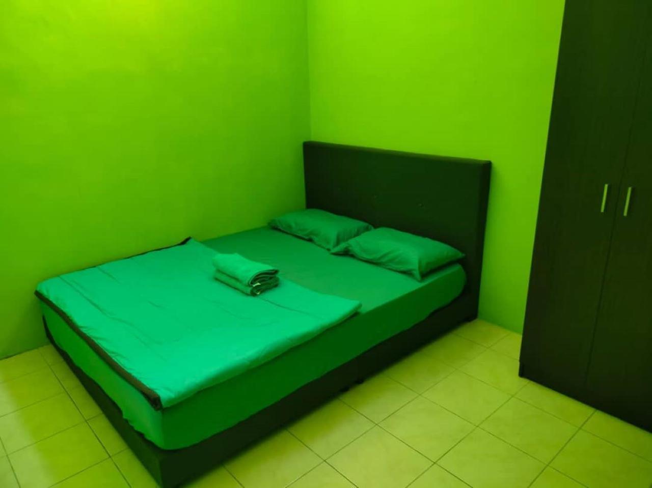Mylittle Homestay Танджунг-Малим Экстерьер фото